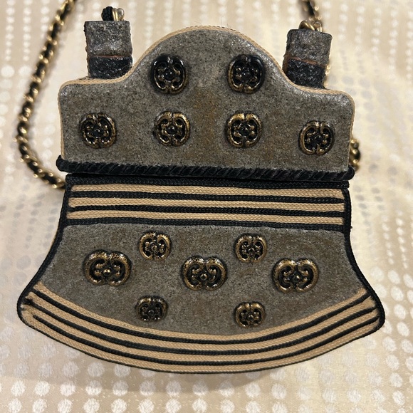 Black and Gold Women's Box Bag - Picture 4 of 6